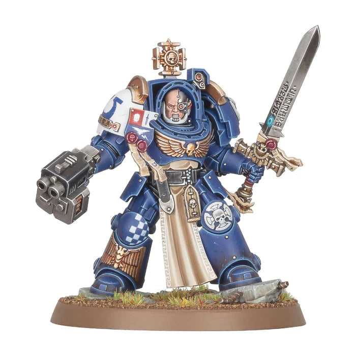 Space Marines: Captain in Terminator Armour