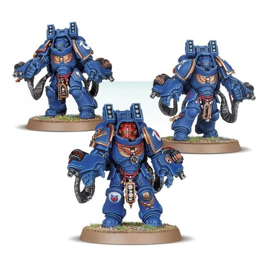 SPACE MARINES PRIMARIS AGGRESSORS