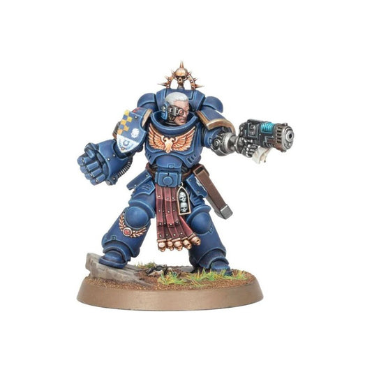 SPACE MARINES LIEUTENANT